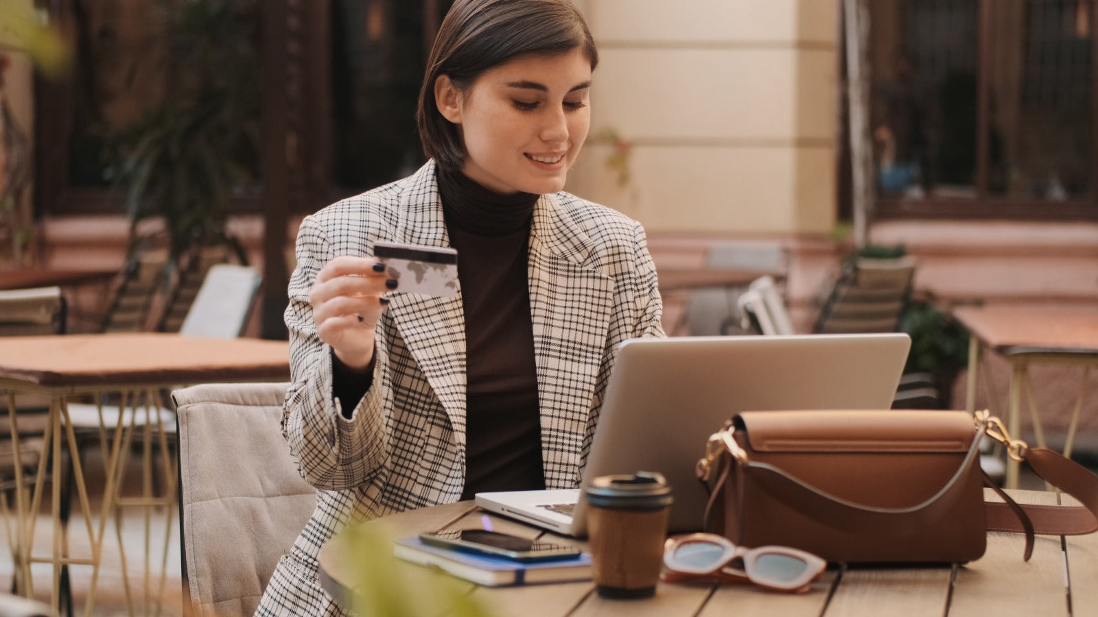 Boost Your Sales & Say Goodbye to Fraud: Introducing Our Unbeatable chargeback Fraud Prevention System!