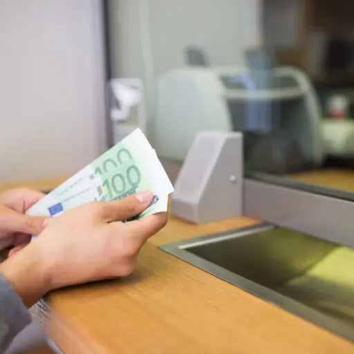 The Death Of Cash Transactions Has Become A Problem For The Bank Of Canada