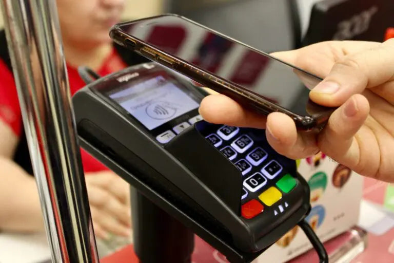 Why Accepting Mobile Wallet Payment Is Important In 2020